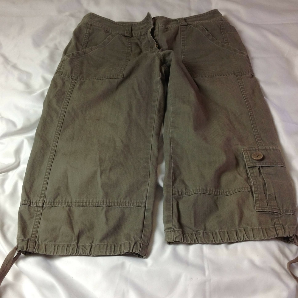 Capris